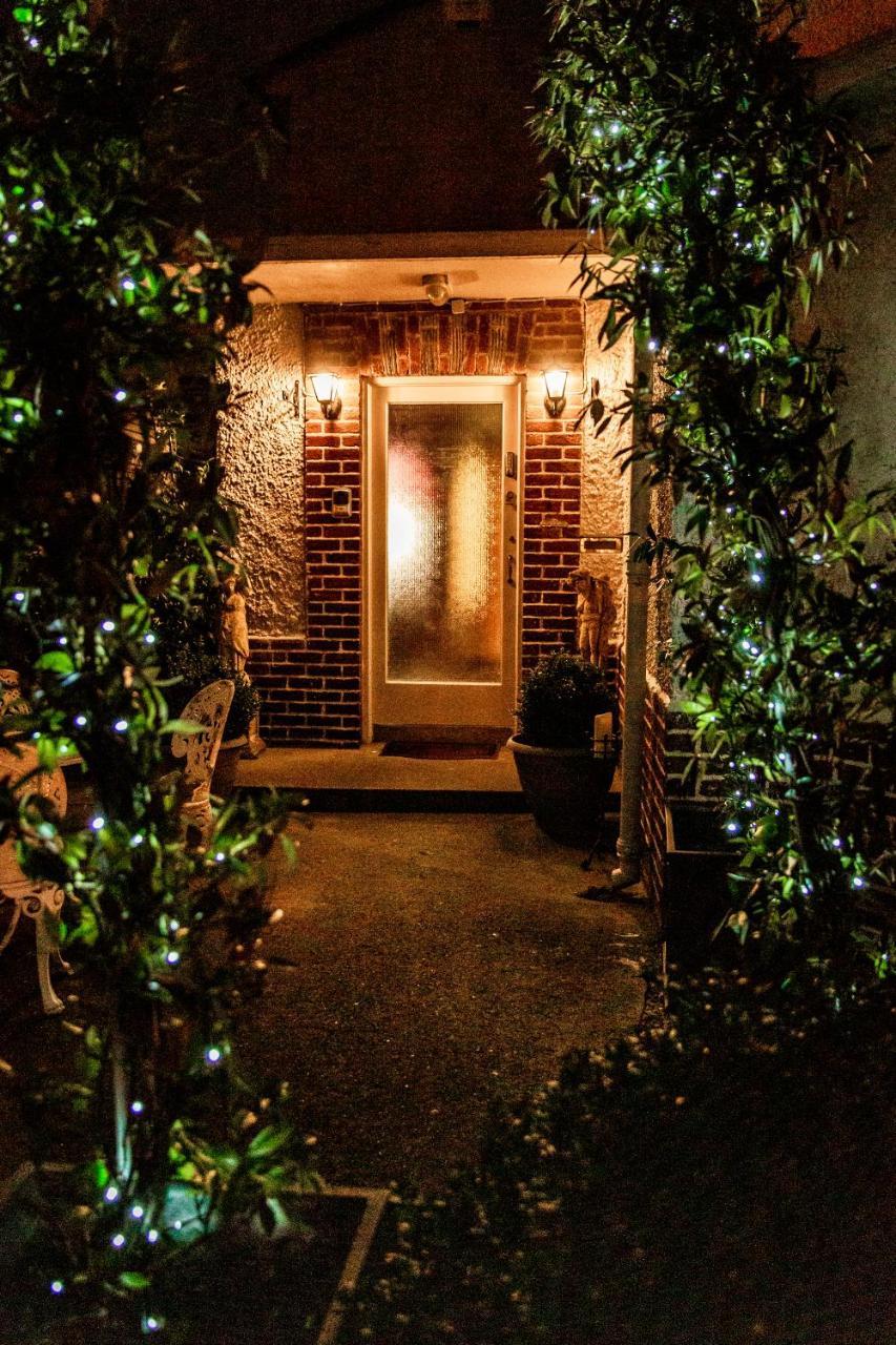 Aaron Court B&B Dublino Esterno foto
